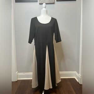 Women’s dress (Black & Tan Godet Maxi)